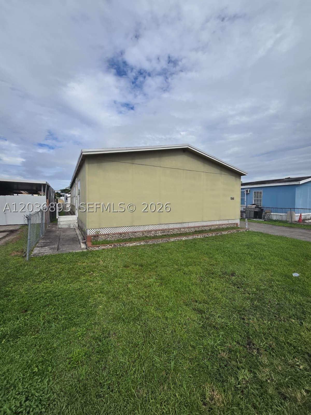 1061 SW 131 PL