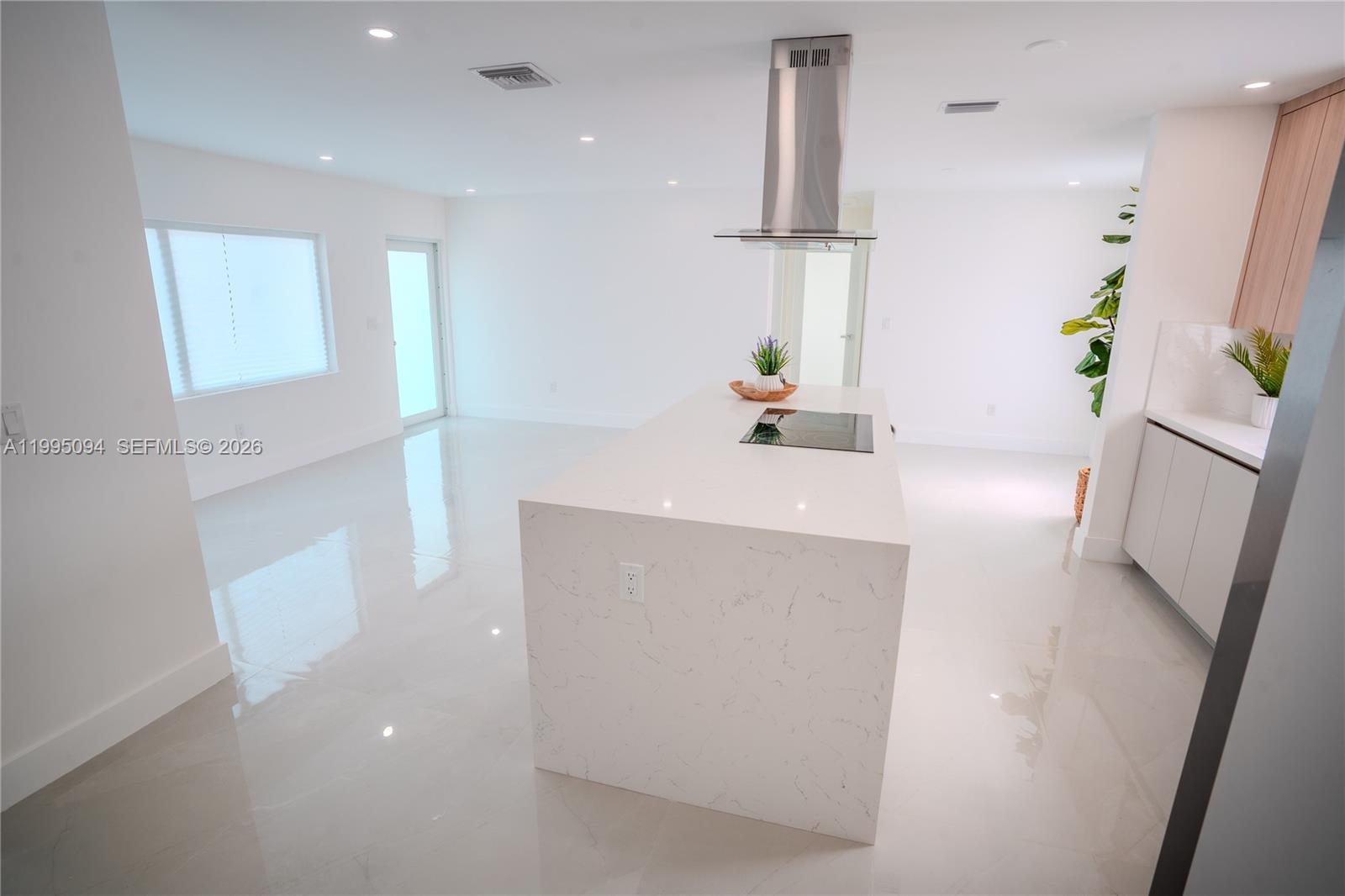 GOLDEN HIGHLANDS EST - Residential