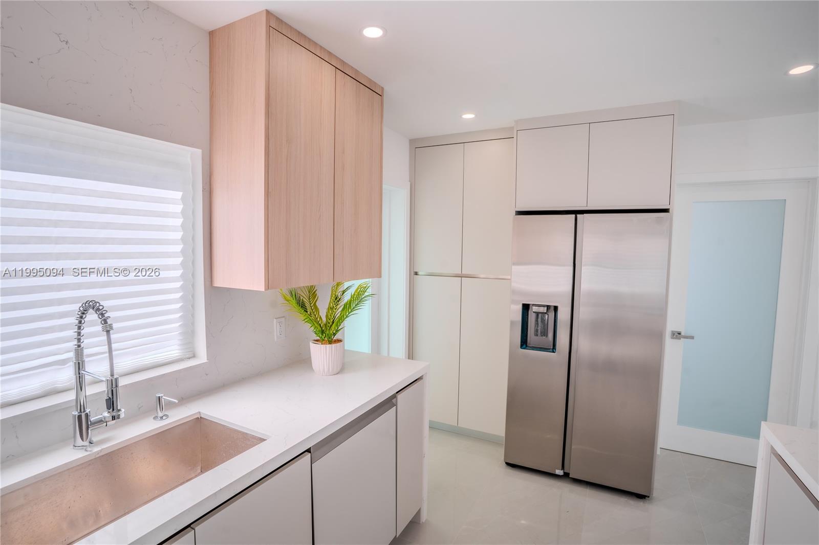 GOLDEN HIGHLANDS EST - Residential