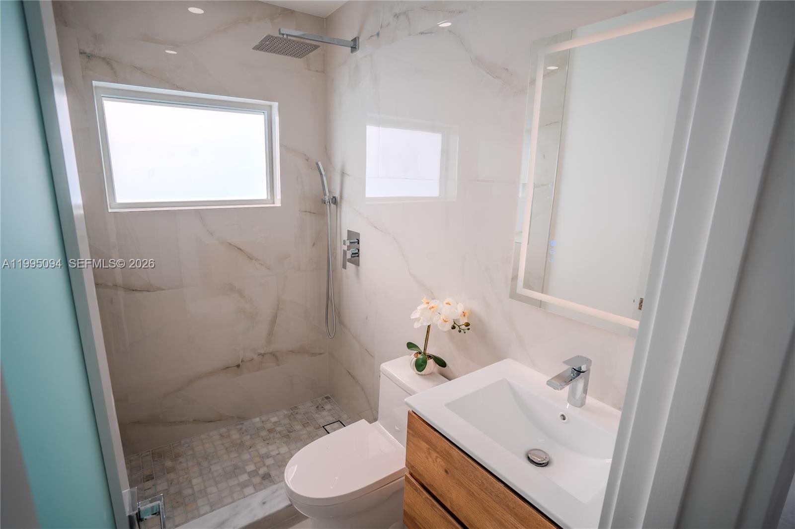 GOLDEN HIGHLANDS EST - Residential