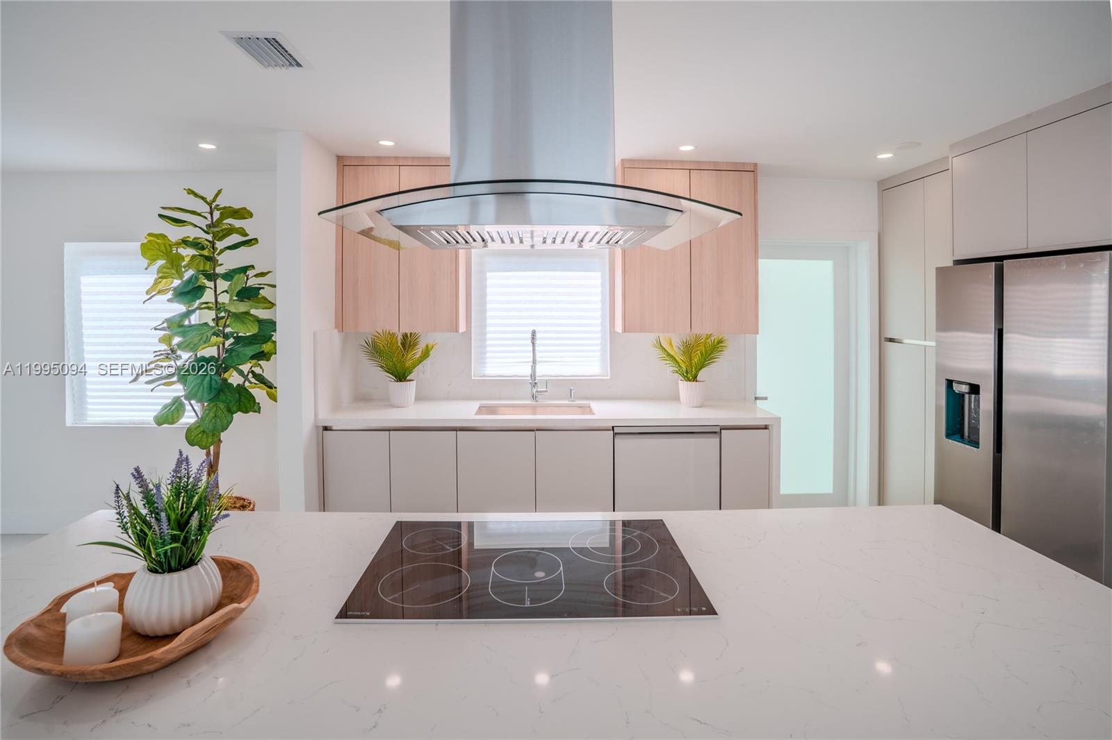 GOLDEN HIGHLANDS EST - Residential