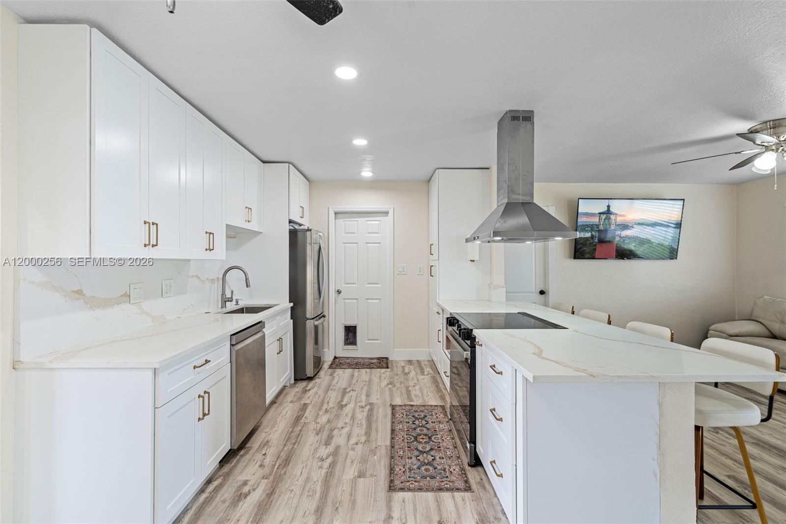 SUNRISE GOLF VILLAGE SEC - Residential