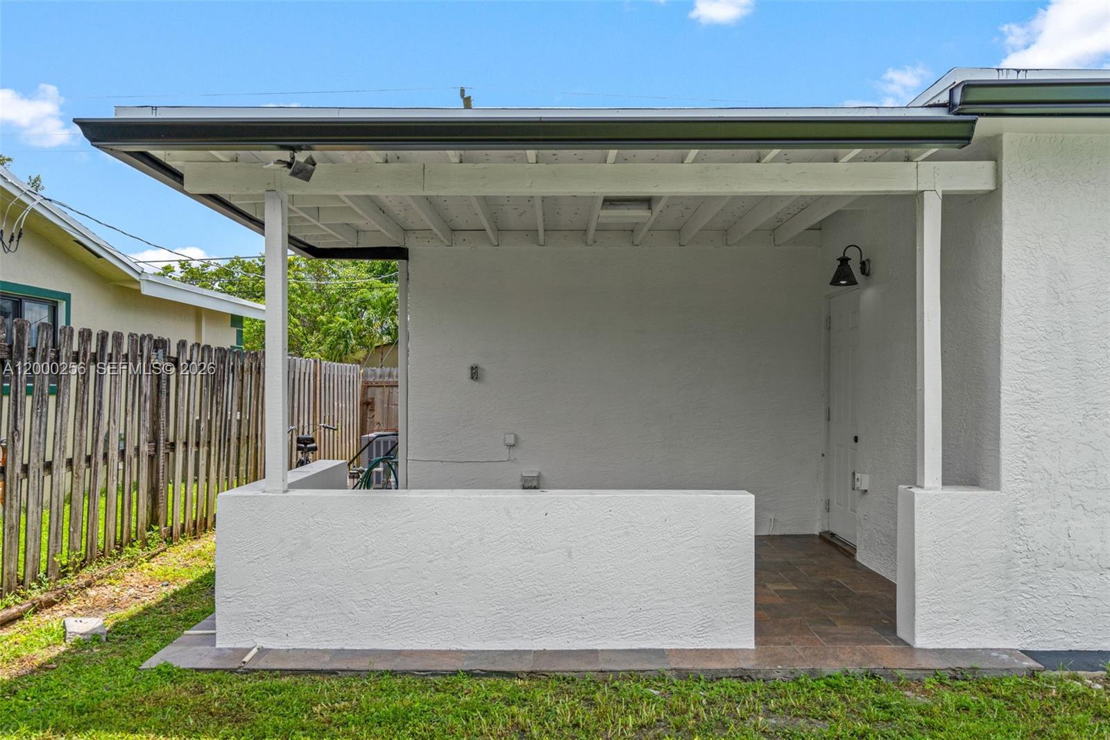 SUNRISE GOLF VILLAGE SEC - Residential