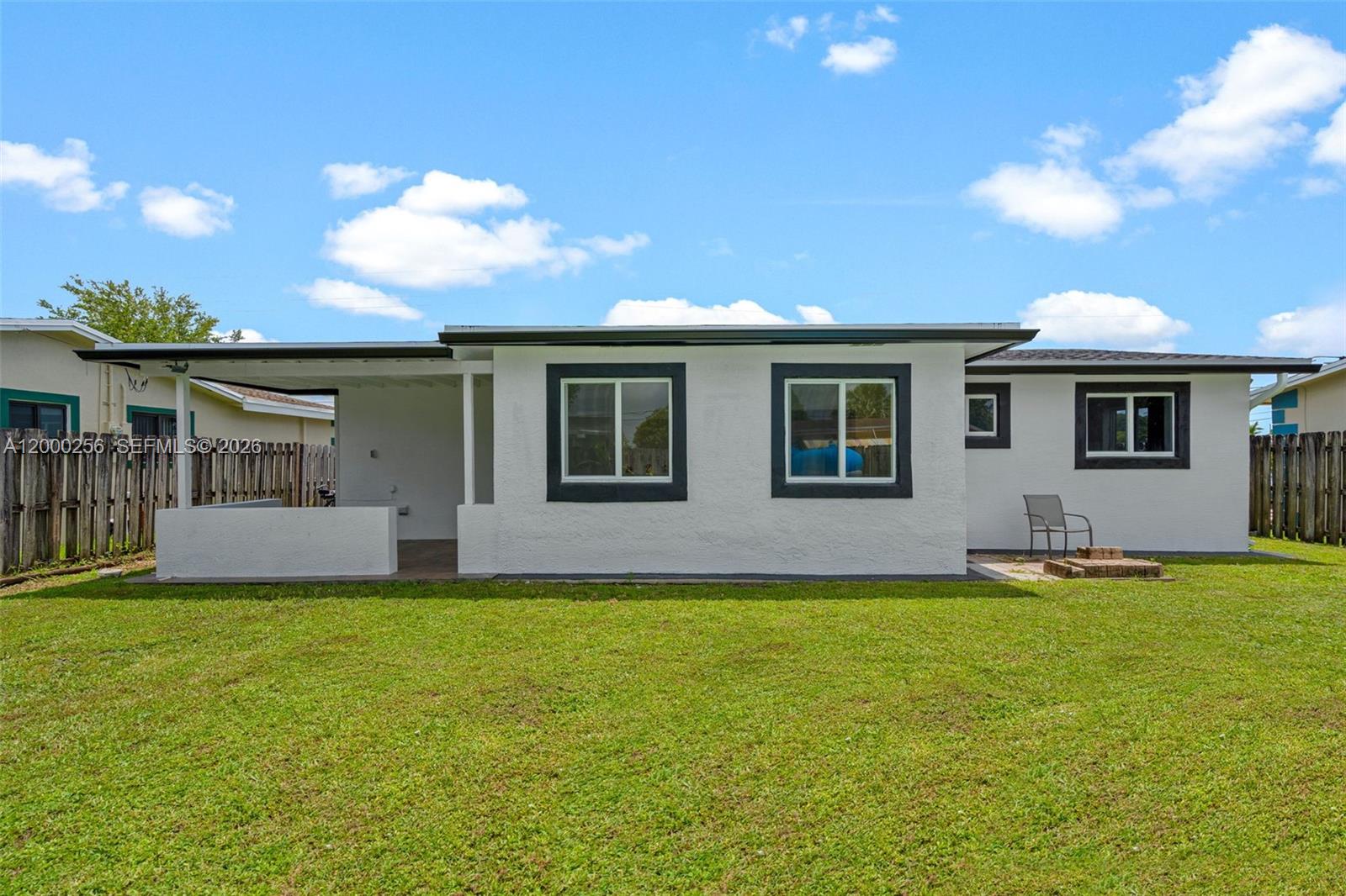 SUNRISE GOLF VILLAGE SEC - Residential