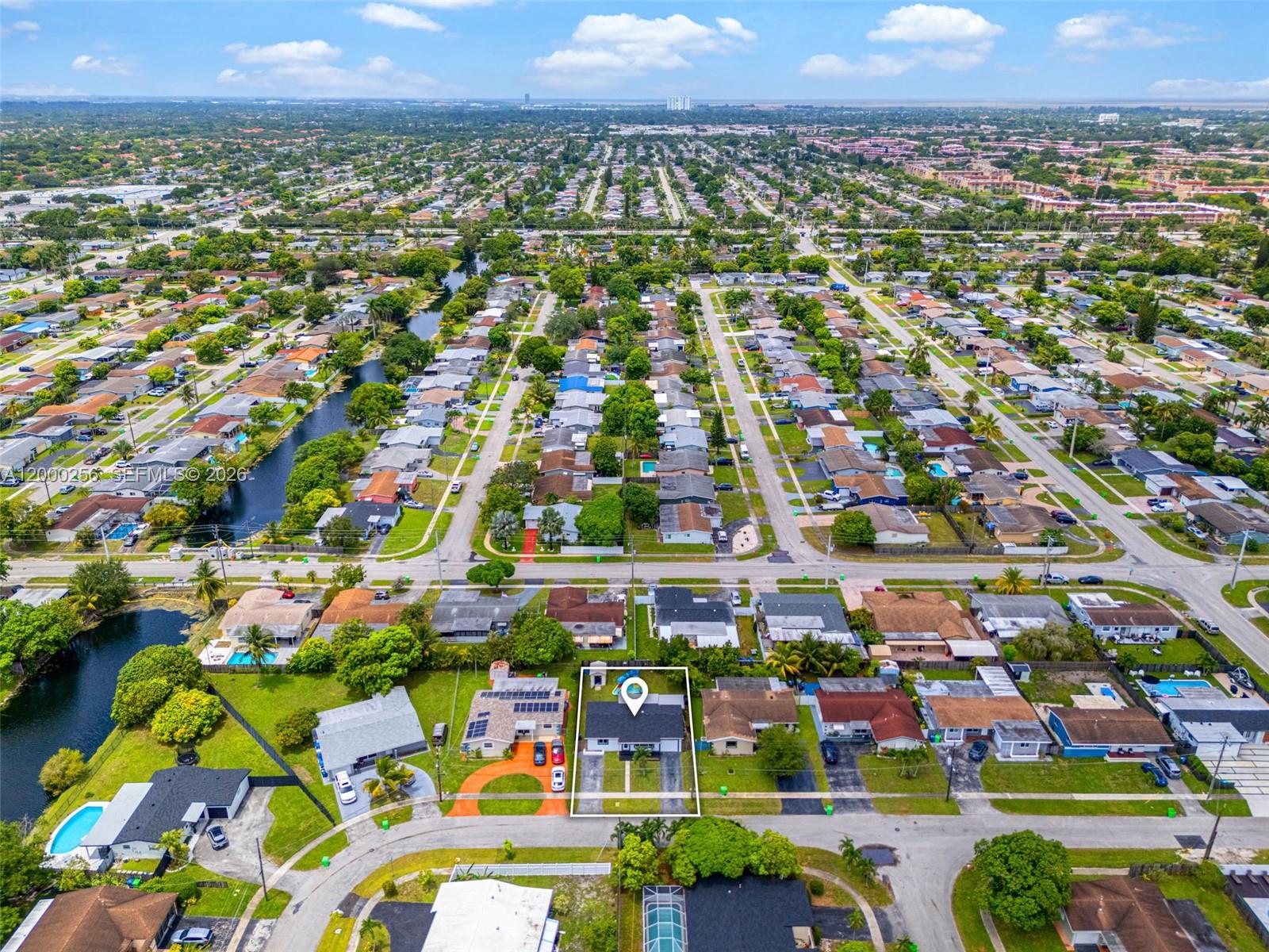 SUNRISE GOLF VILLAGE SEC - Residential