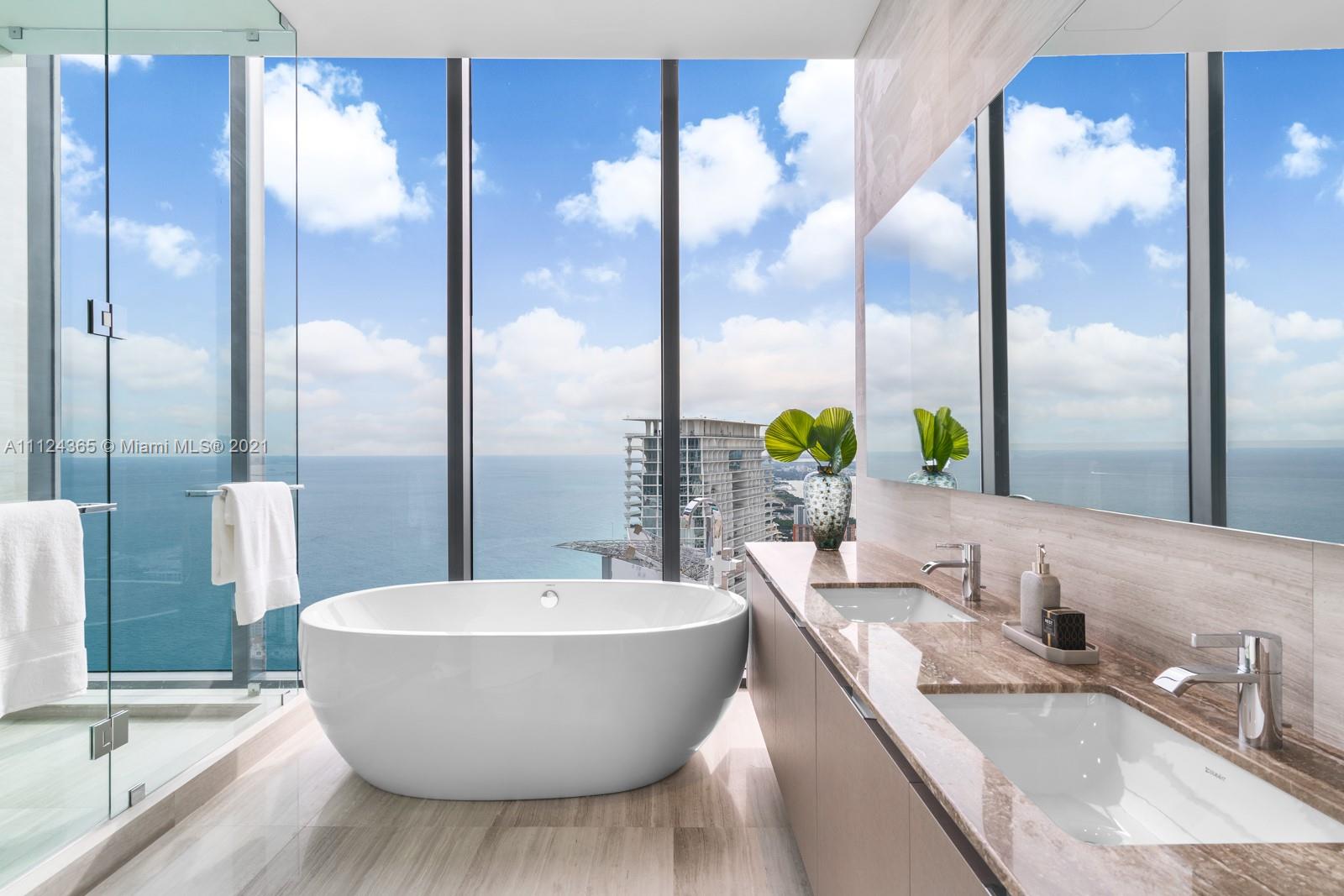 MUSE CONDO - Residential