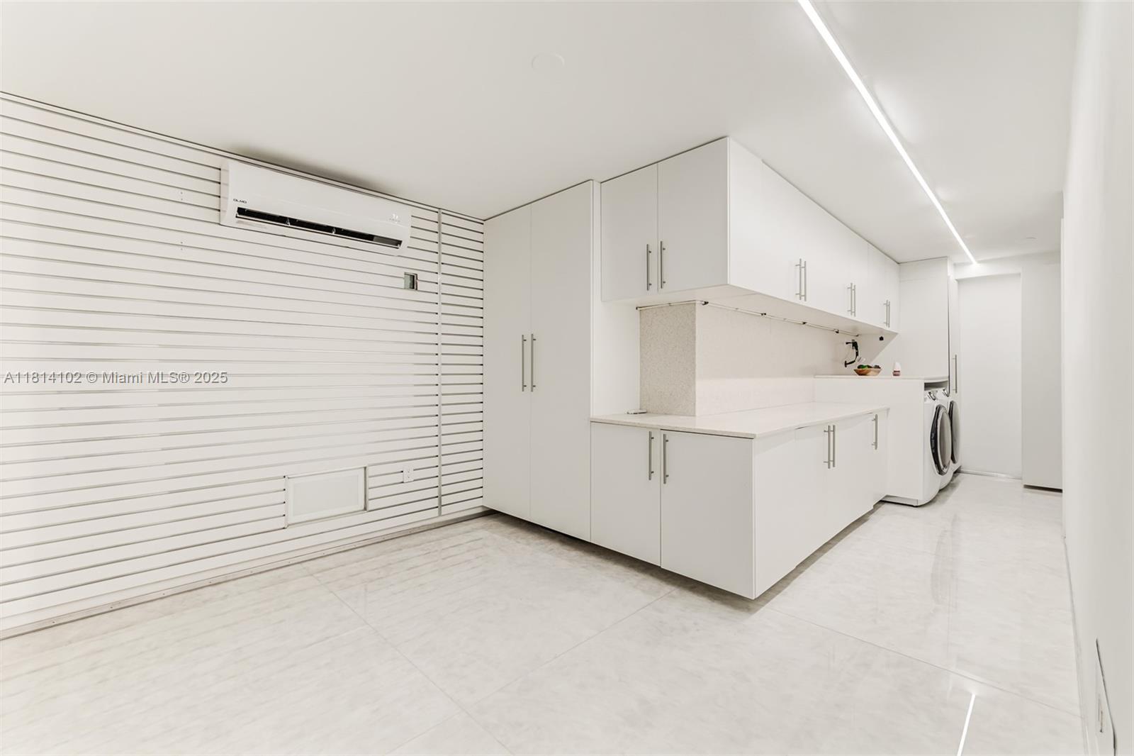 RIVIERA 1ST & 2ND ADDN AM - Residential Lease