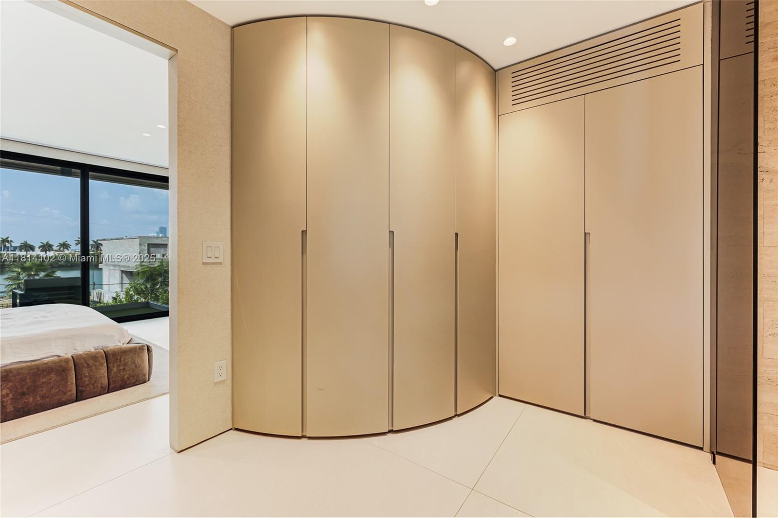 RIVIERA 1ST & 2ND ADDN AM - Residential Lease