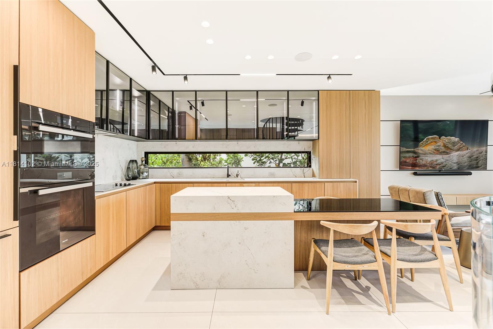 RIVIERA 1ST & 2ND ADDN AM - Residential Lease