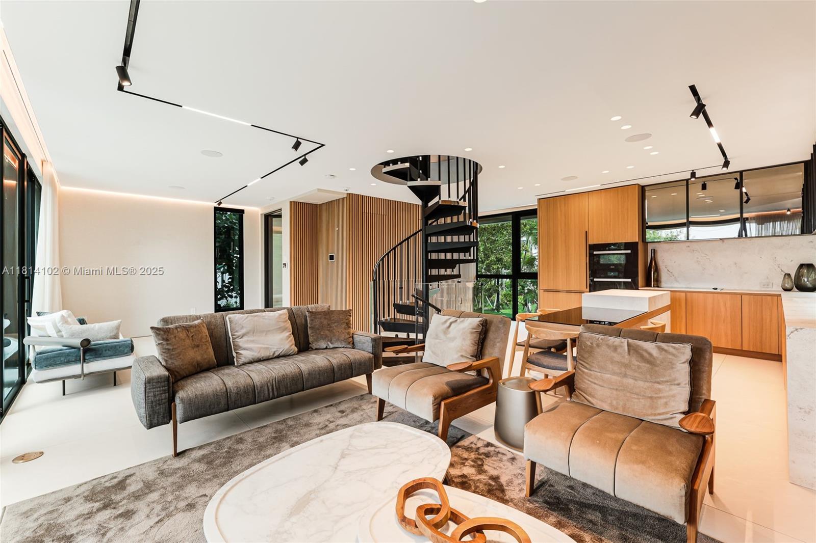 RIVIERA 1ST & 2ND ADDN AM - Residential Lease