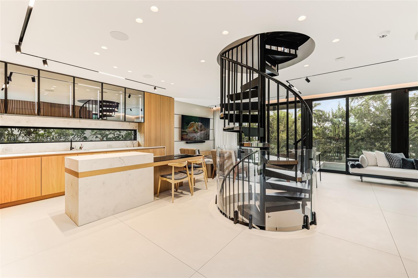 RIVIERA 1ST & 2ND ADDN AM - Residential Lease