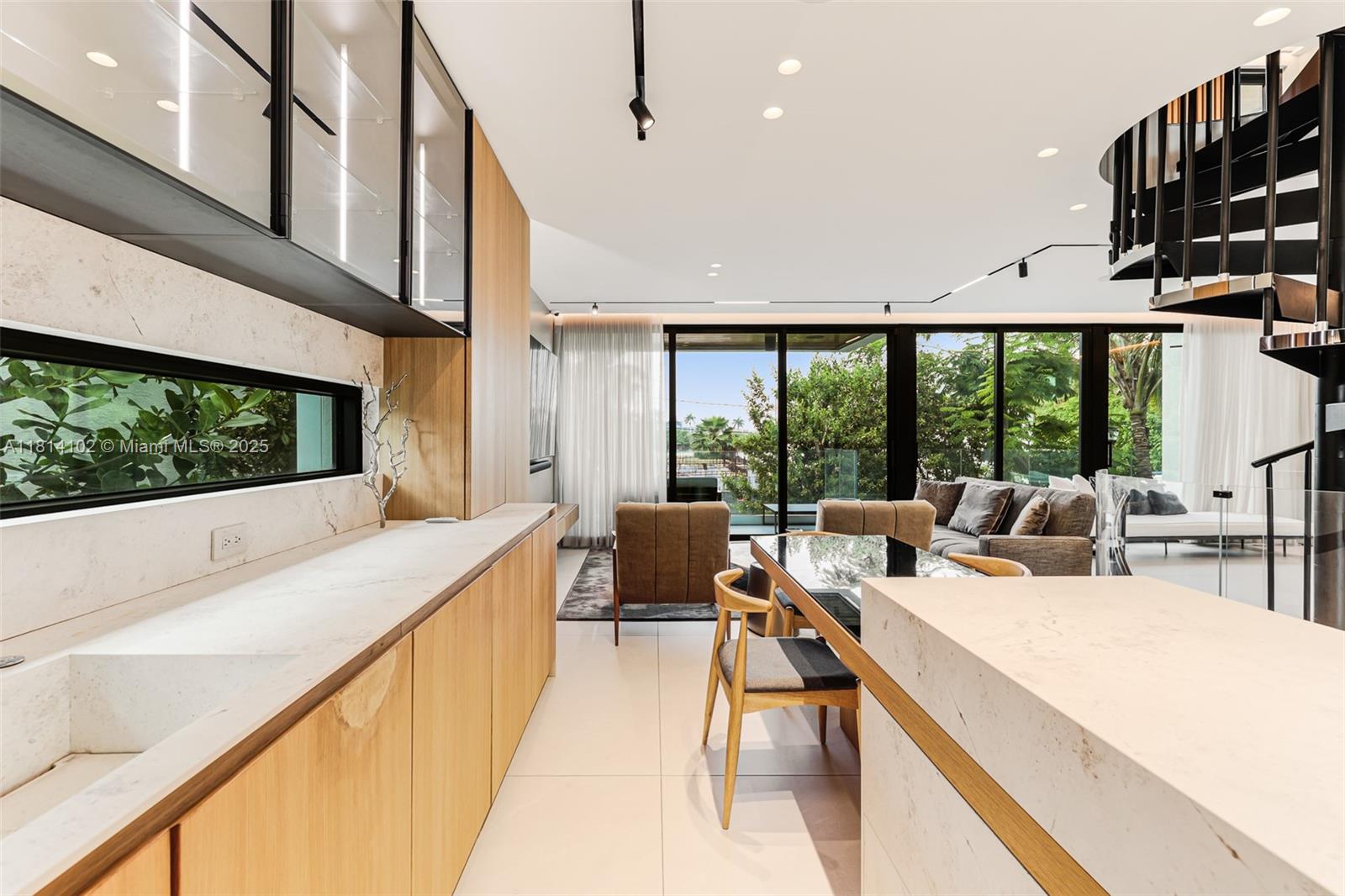 RIVIERA 1ST & 2ND ADDN AM - Residential Lease