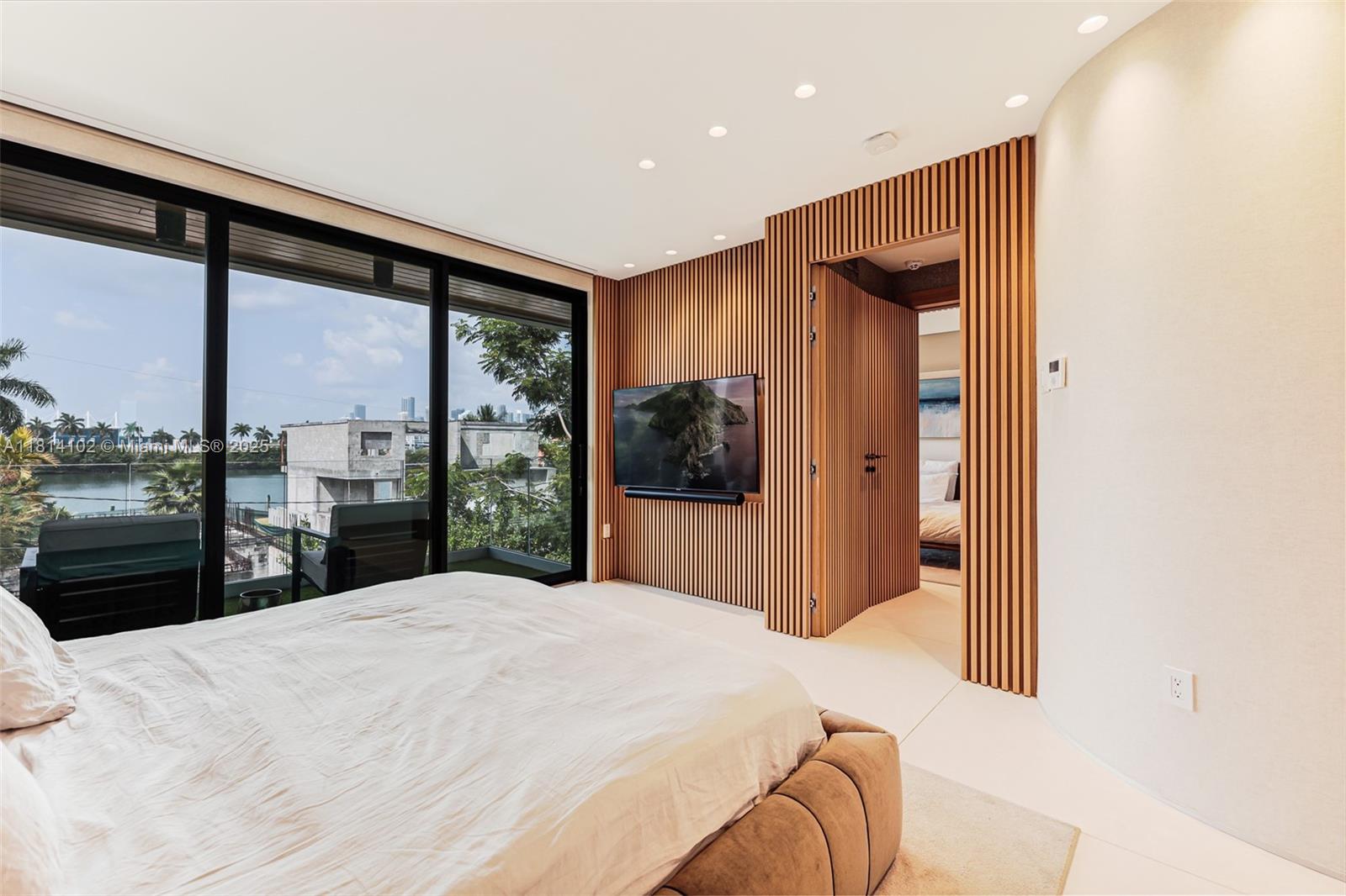 RIVIERA 1ST & 2ND ADDN AM - Residential Lease