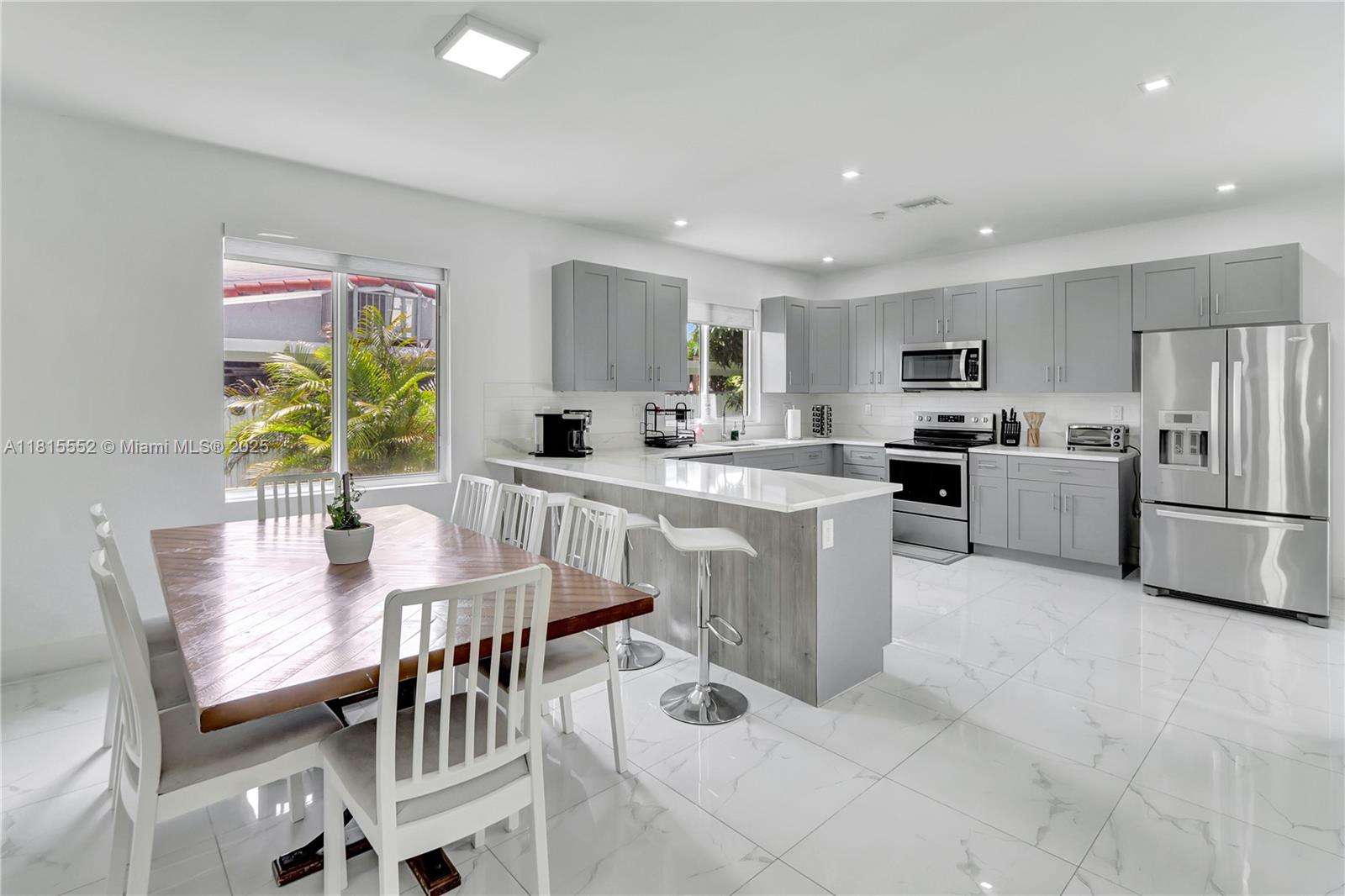 CUTLER RIDGE SEC 6 - Residential