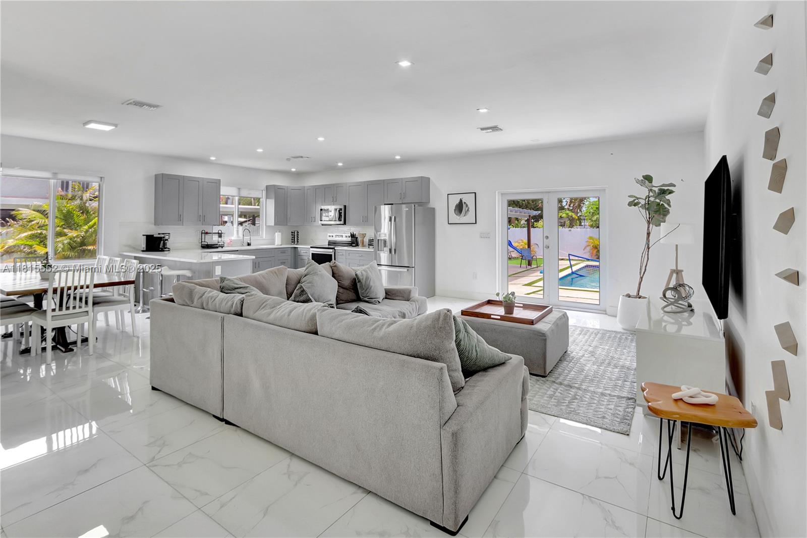 CUTLER RIDGE SEC 6 - Residential