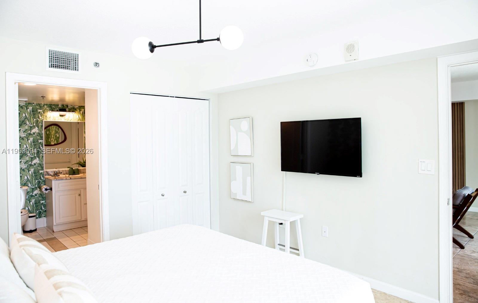 THE CLUB AT BRICKELL BAY - Residential