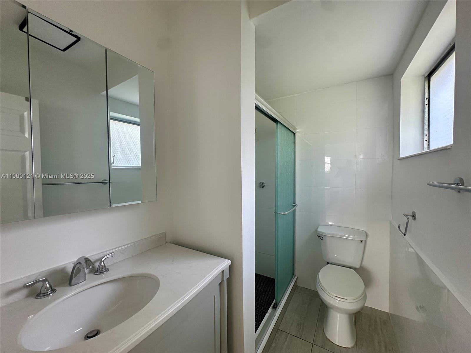 BAY HARBOR ISLAND - Residential Lease