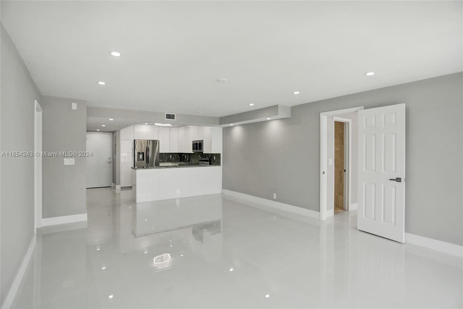 Photo 11 of 43 of 2301 S Ocean Dr 2404 condo