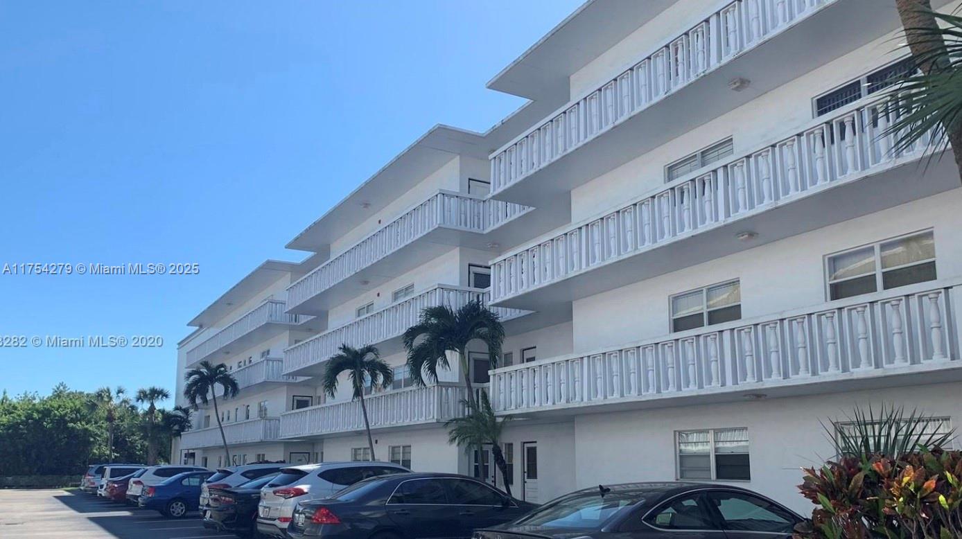 Rental Property at 608 Ne 2nd St 234, Dania Beach, Miami-Dade County, Florida - Bedrooms: 2 
Bathrooms: 2  - $2,300 MO.