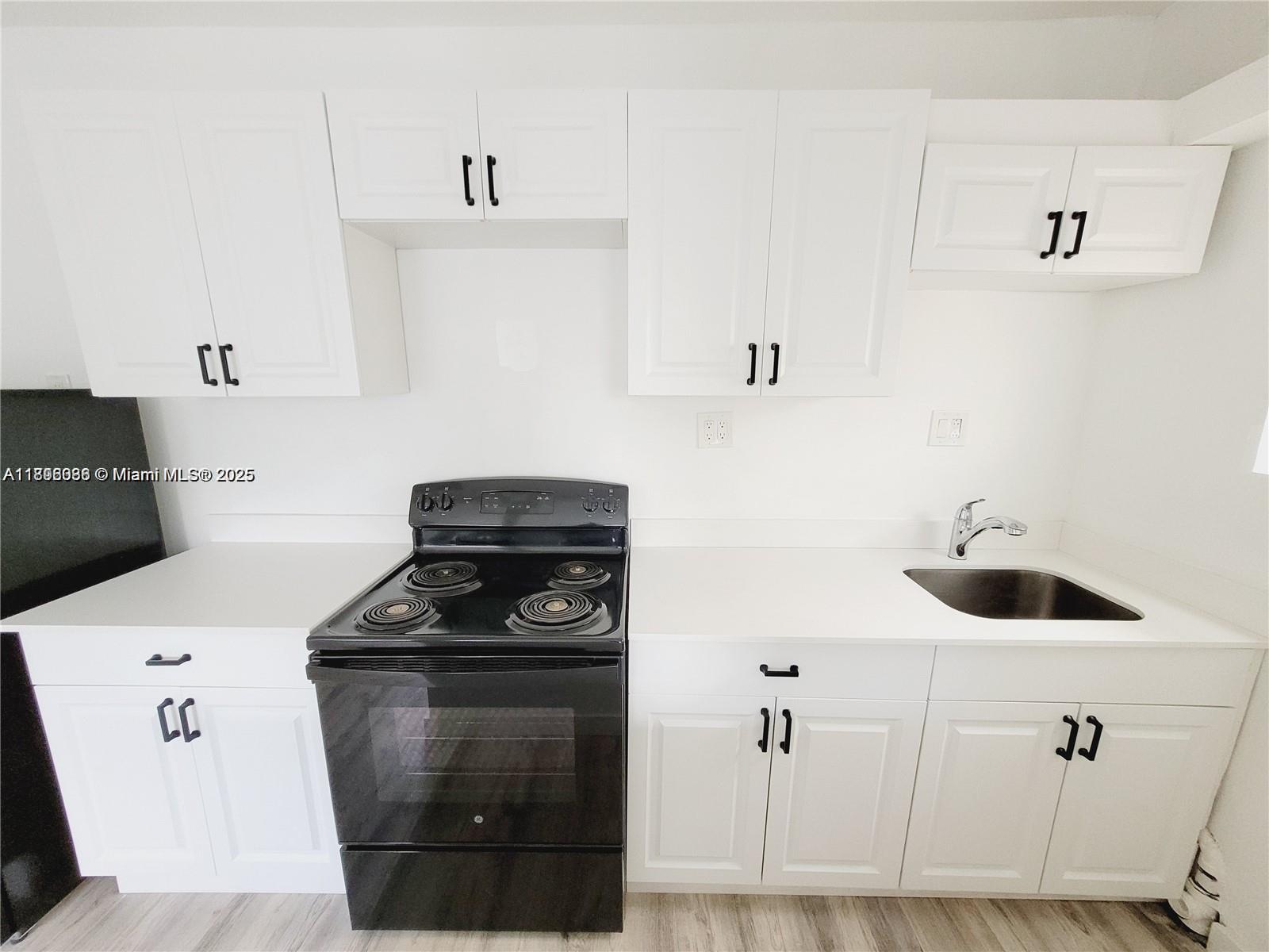 EVANSTON HEIGHTS - Residential Lease