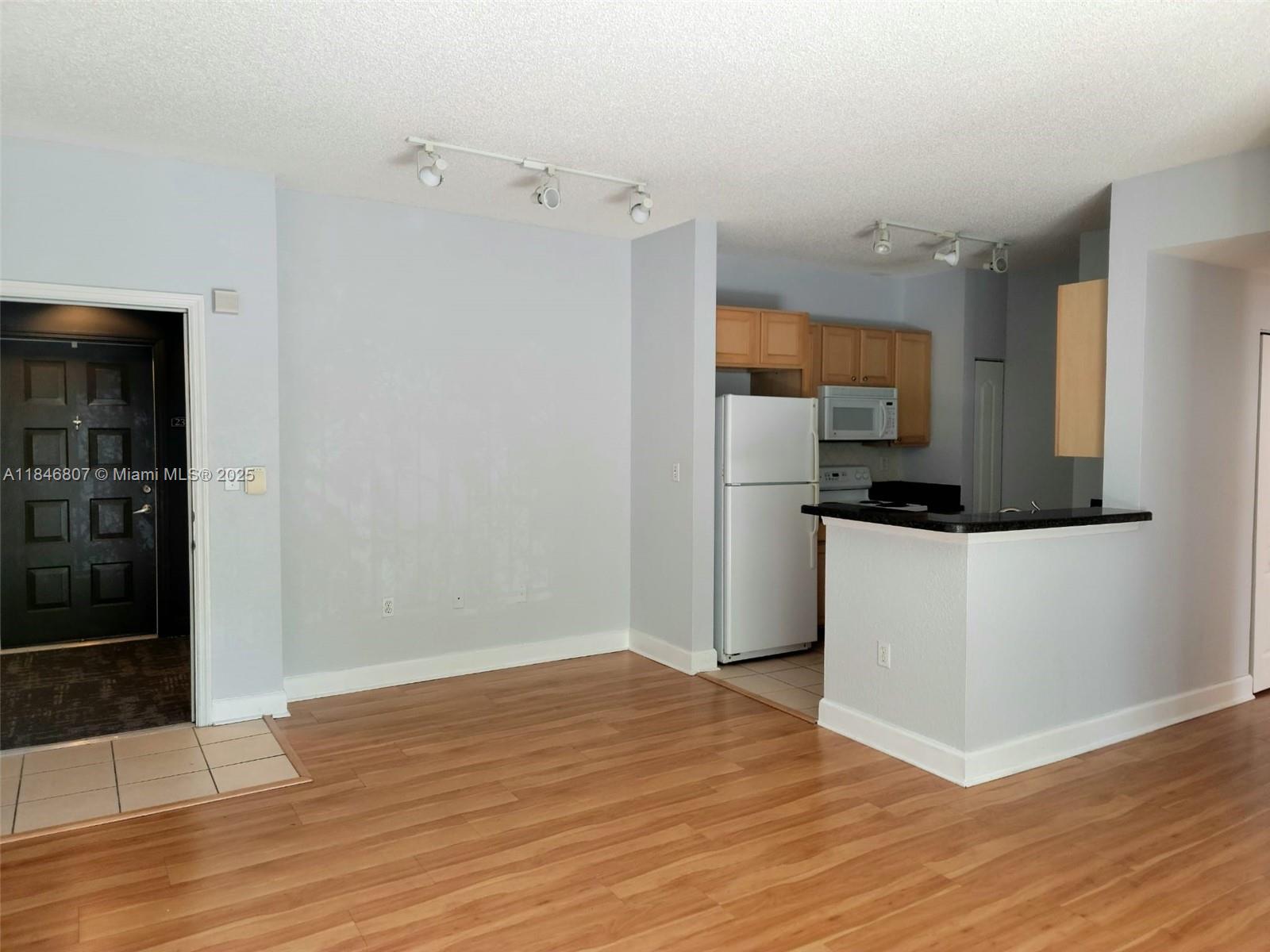 This 2b/1ba, 2nd floor condo in Valencia Condominium is located within minutes to the University of Miami campus and walking distance to the Metrorail, LARKIN Hospital and Shops at Sunset Place. Freshly painted with modern aesthetics. West facing and very peaceful balcony, Lots of natural light throughout. Large bedrooms and open floorplan living space. Washer and Dryer inside this residence. Amenities include an outdoor swimming pool, Jacuzzi, fitness center, billiards, business center, and internet café. Available for immediate occupancy.