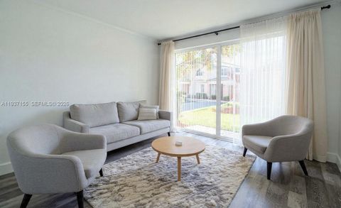 230 SE 29th Ave 1 Homestead FL 33033