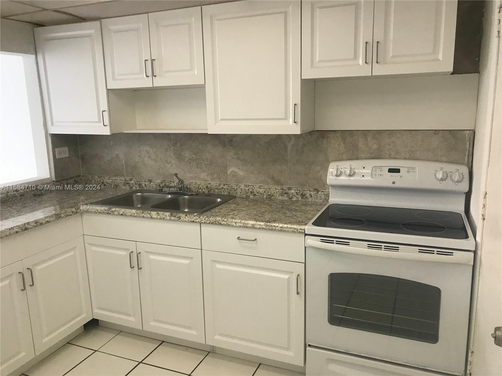 Property for Sale at 9760 Sw 184th St 6A, Cutler Bay, Miami-Dade County, Florida - Bedrooms: 2 
Bathrooms: 1  - $185,000