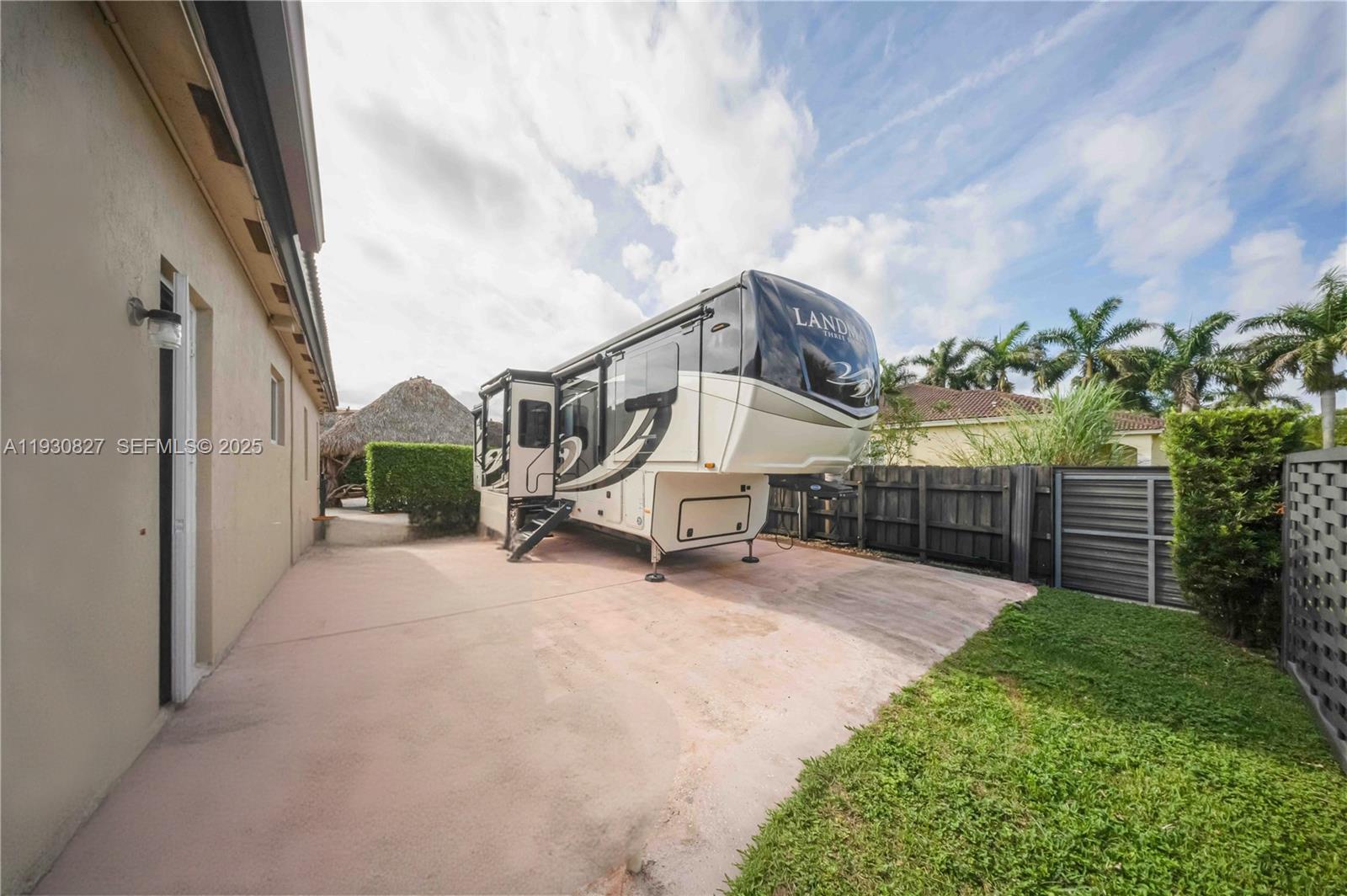 VIRGINIA ESTATES - Residential