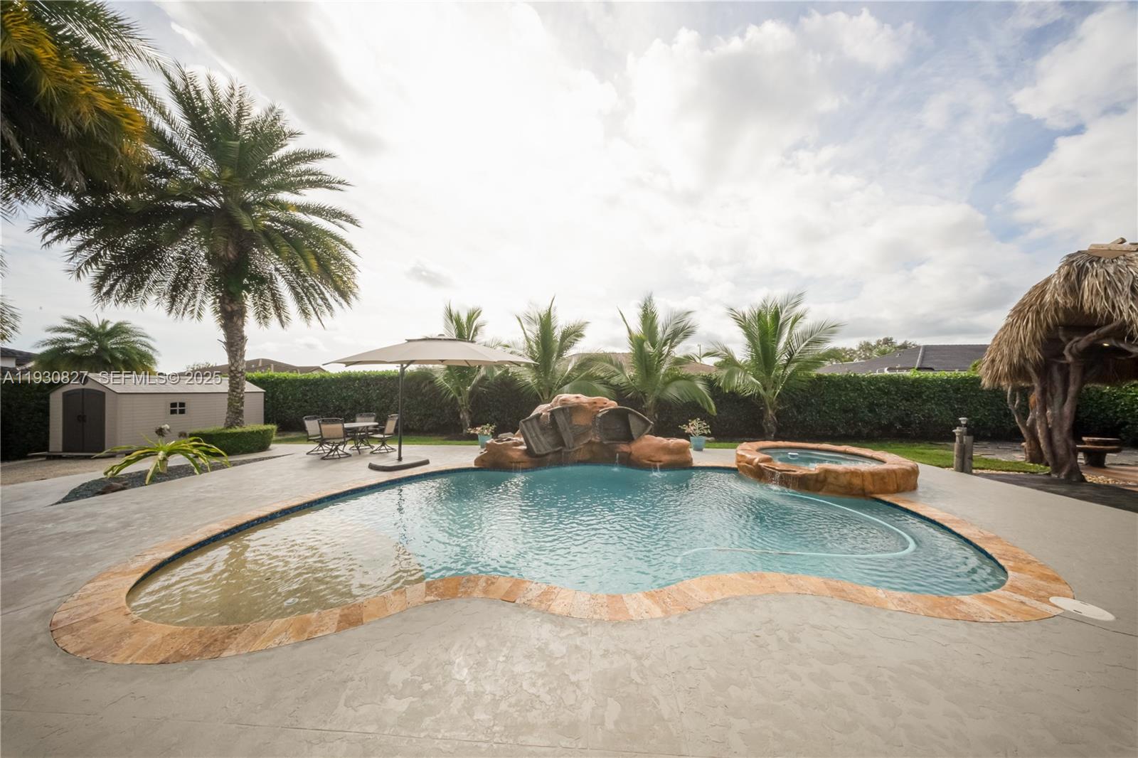 VIRGINIA ESTATES - Residential