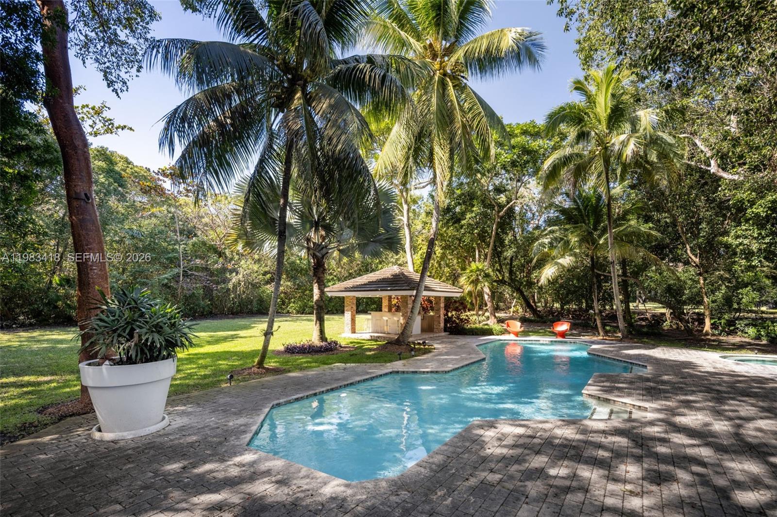 GABLES ESTS NO 4 - Residential