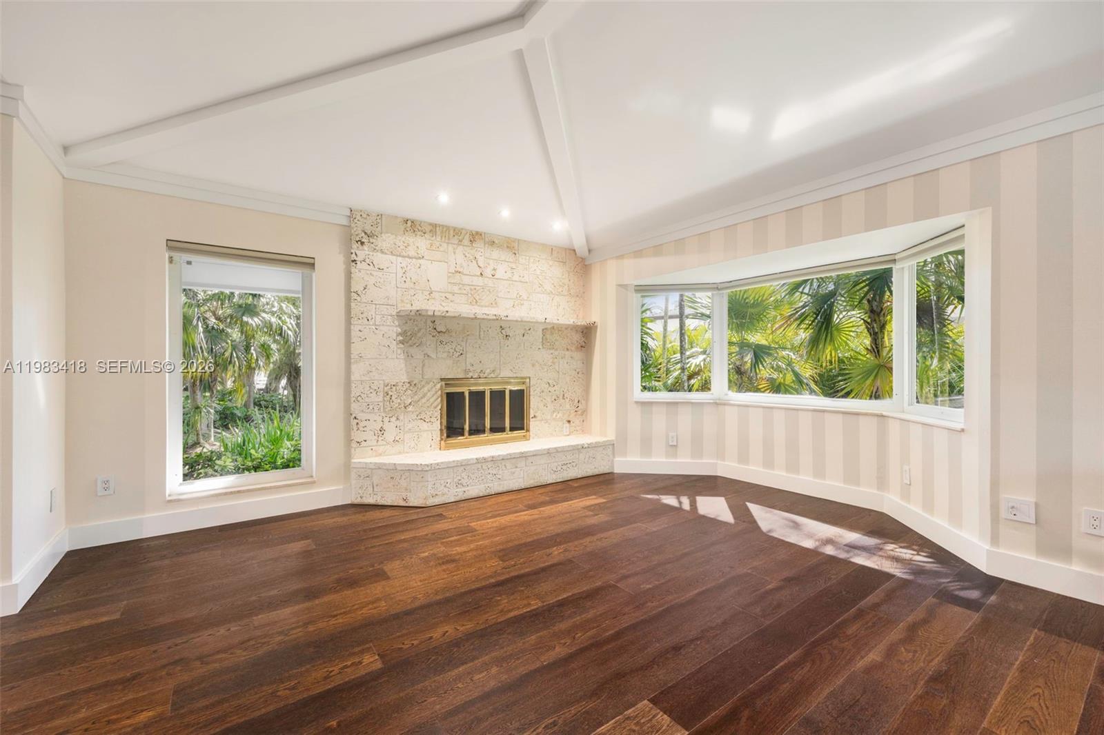 GABLES ESTS NO 4 - Residential