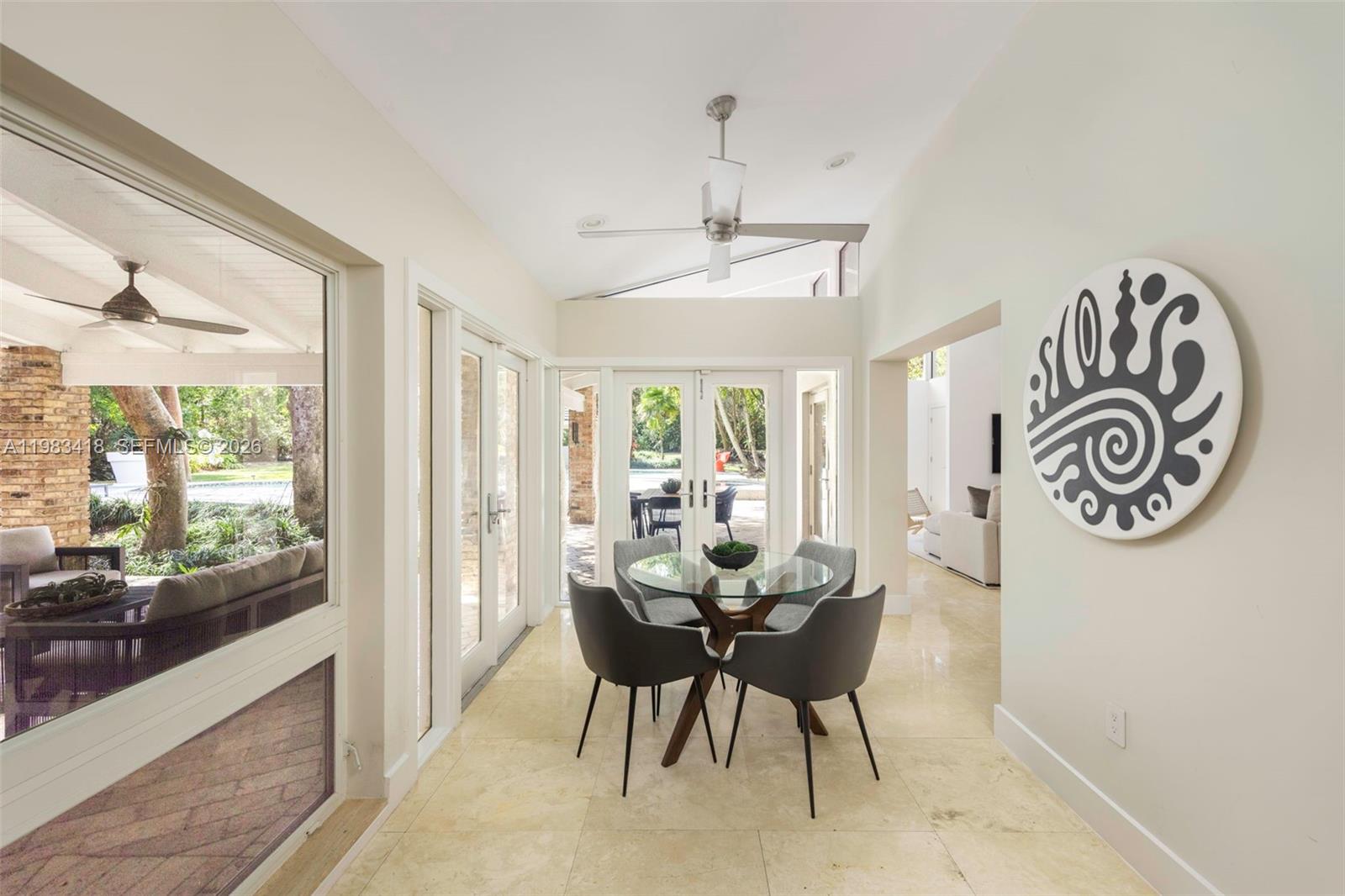 GABLES ESTS NO 4 - Residential