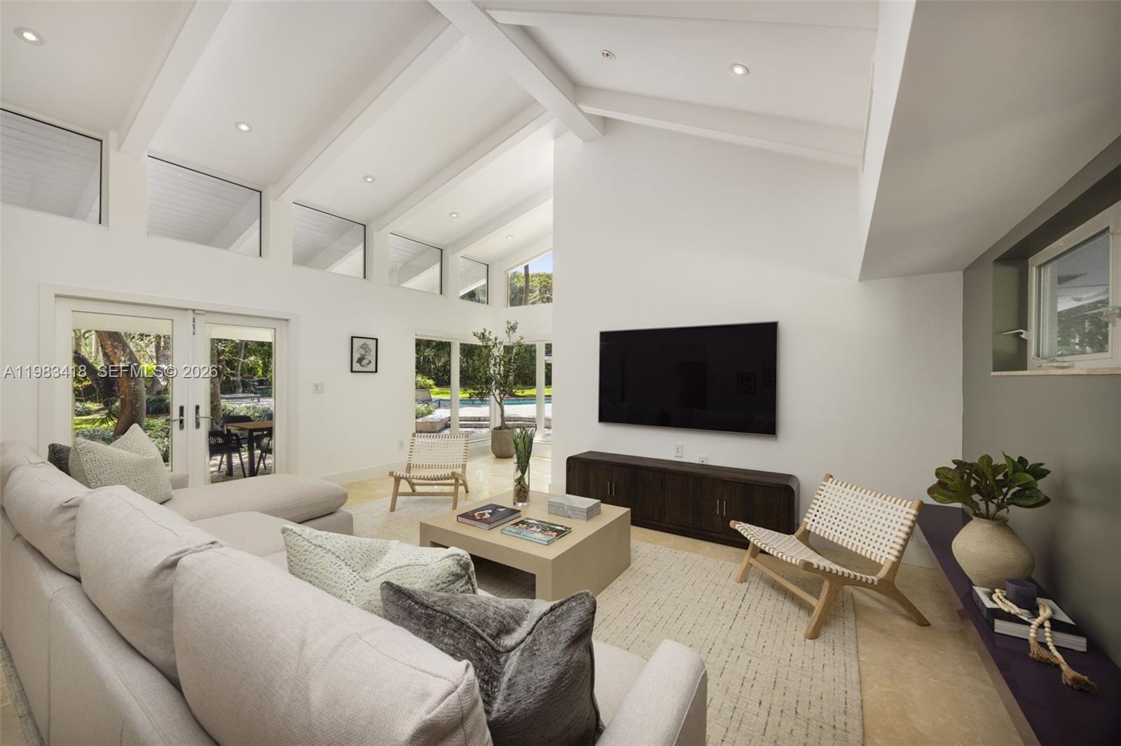 GABLES ESTS NO 4 - Residential