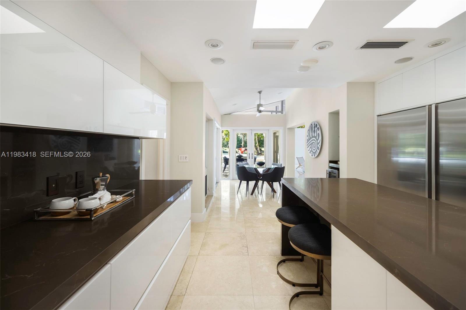 GABLES ESTS NO 4 - Residential