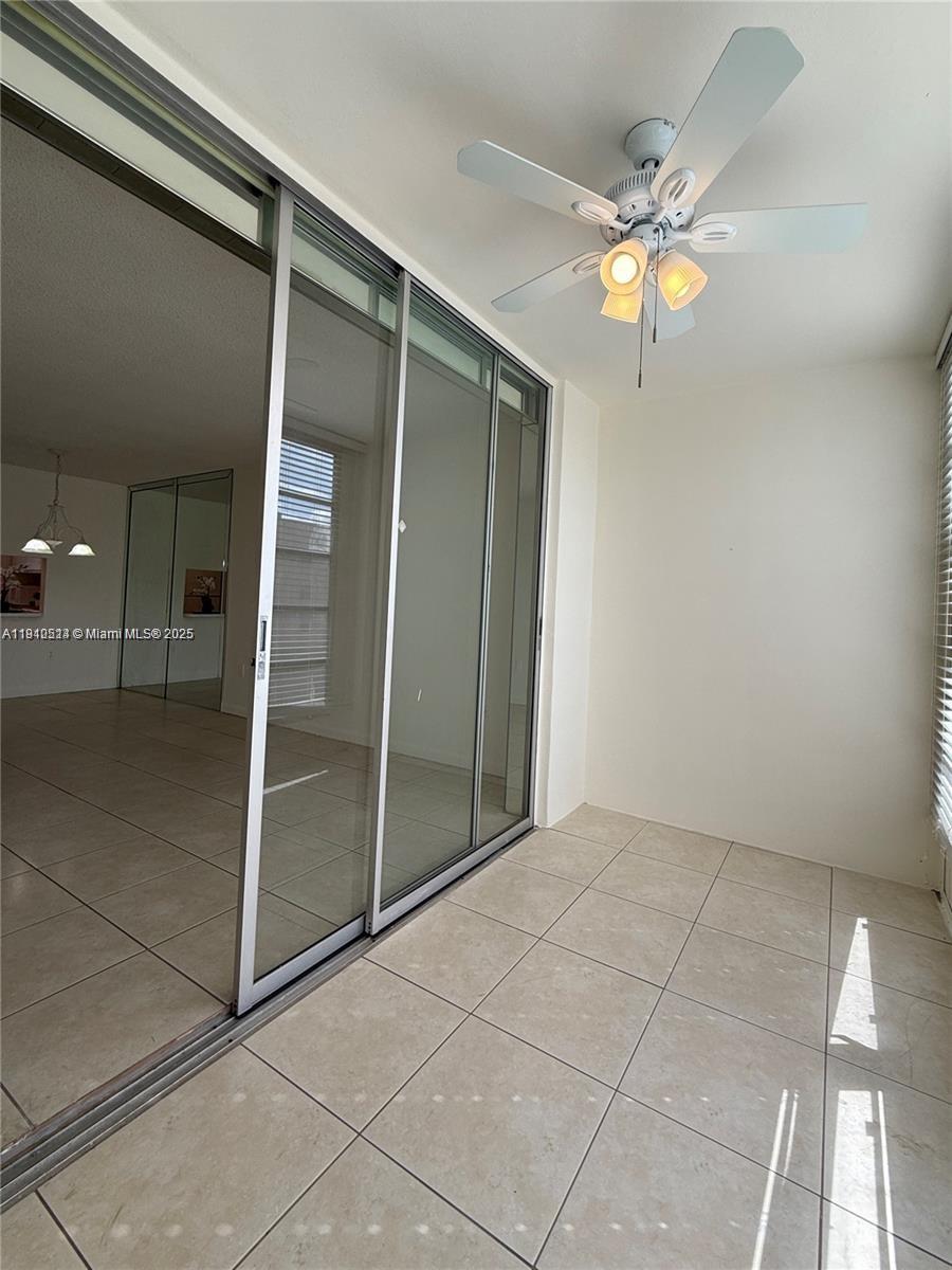 SUNRISE LAKES 88 CONDO - Residential