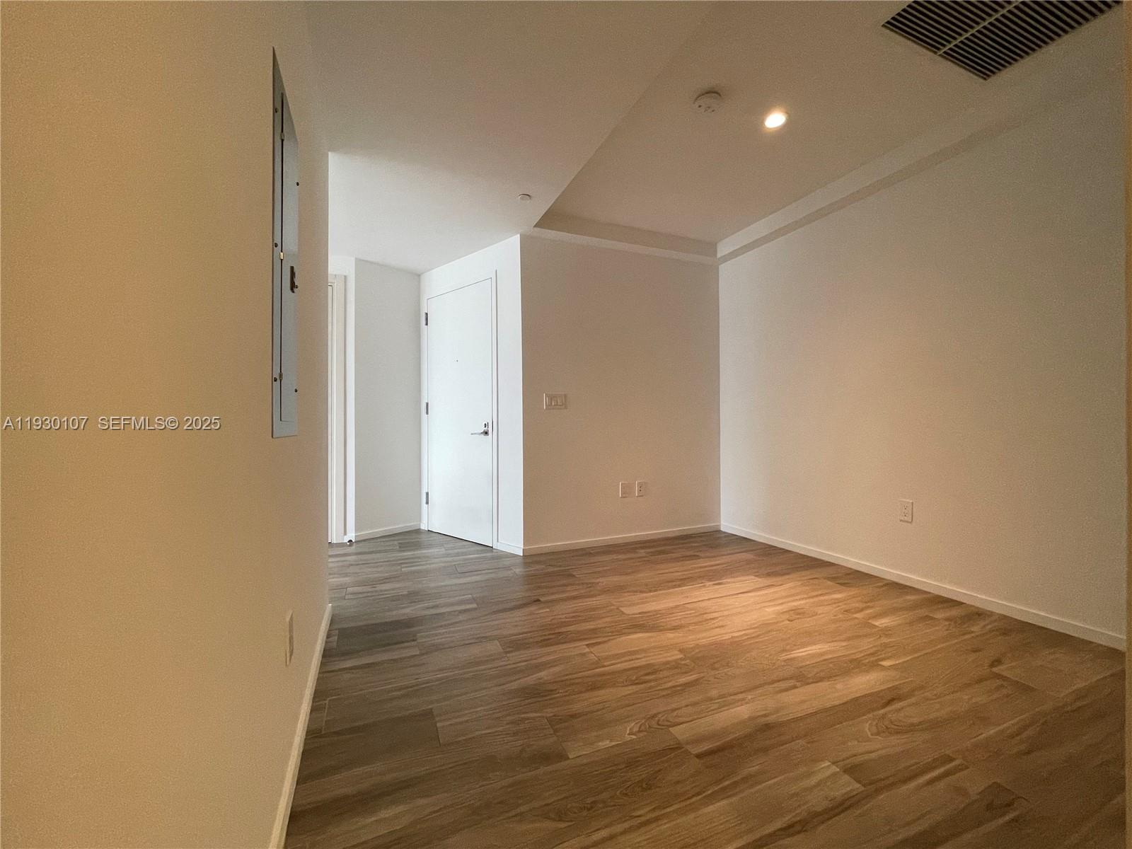 801 SMA RESIDENCES CONDO - Residential Lease