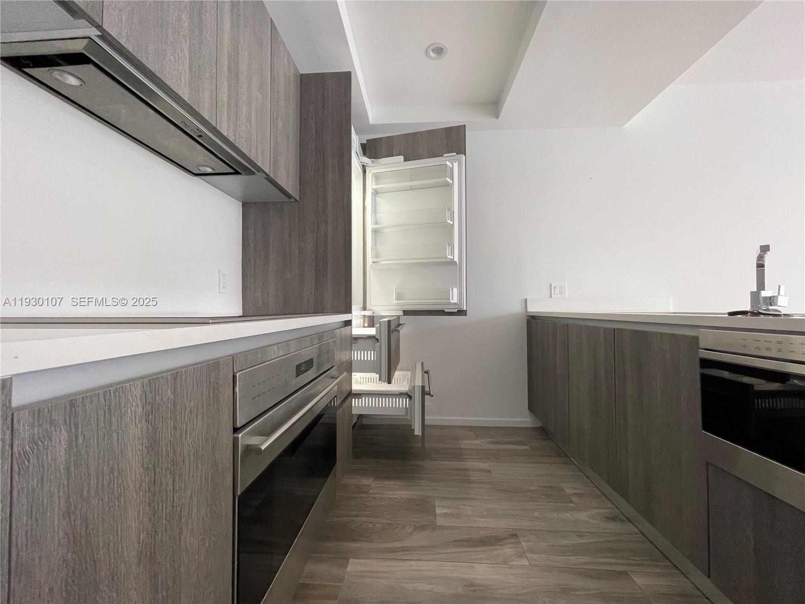 801 SMA RESIDENCES CONDO - Residential Lease