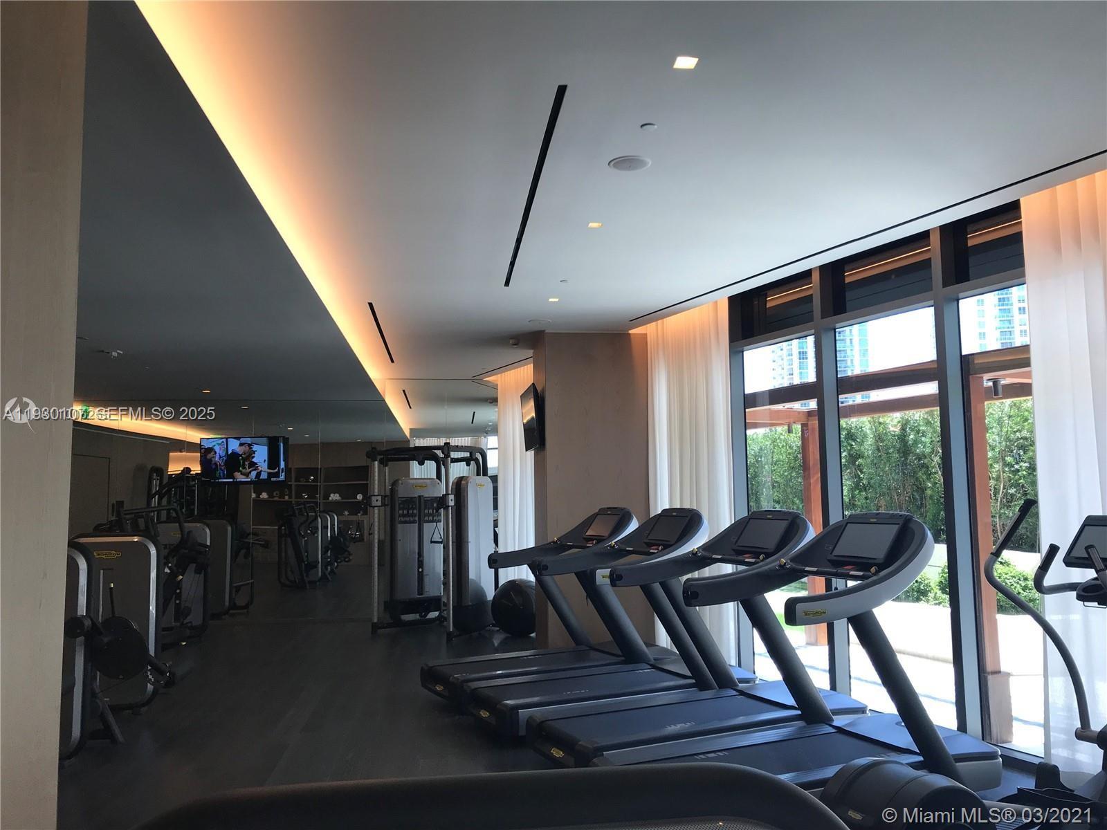 801 SMA RESIDENCES CONDO - Residential Lease