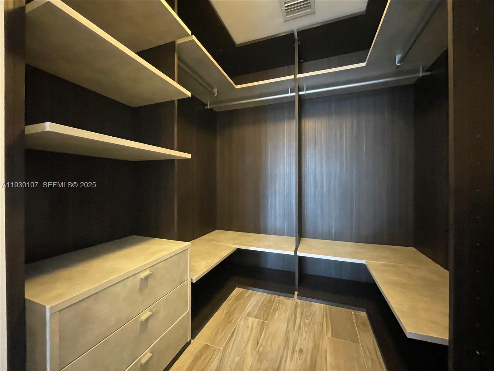 801 SMA RESIDENCES CONDO - Residential Lease