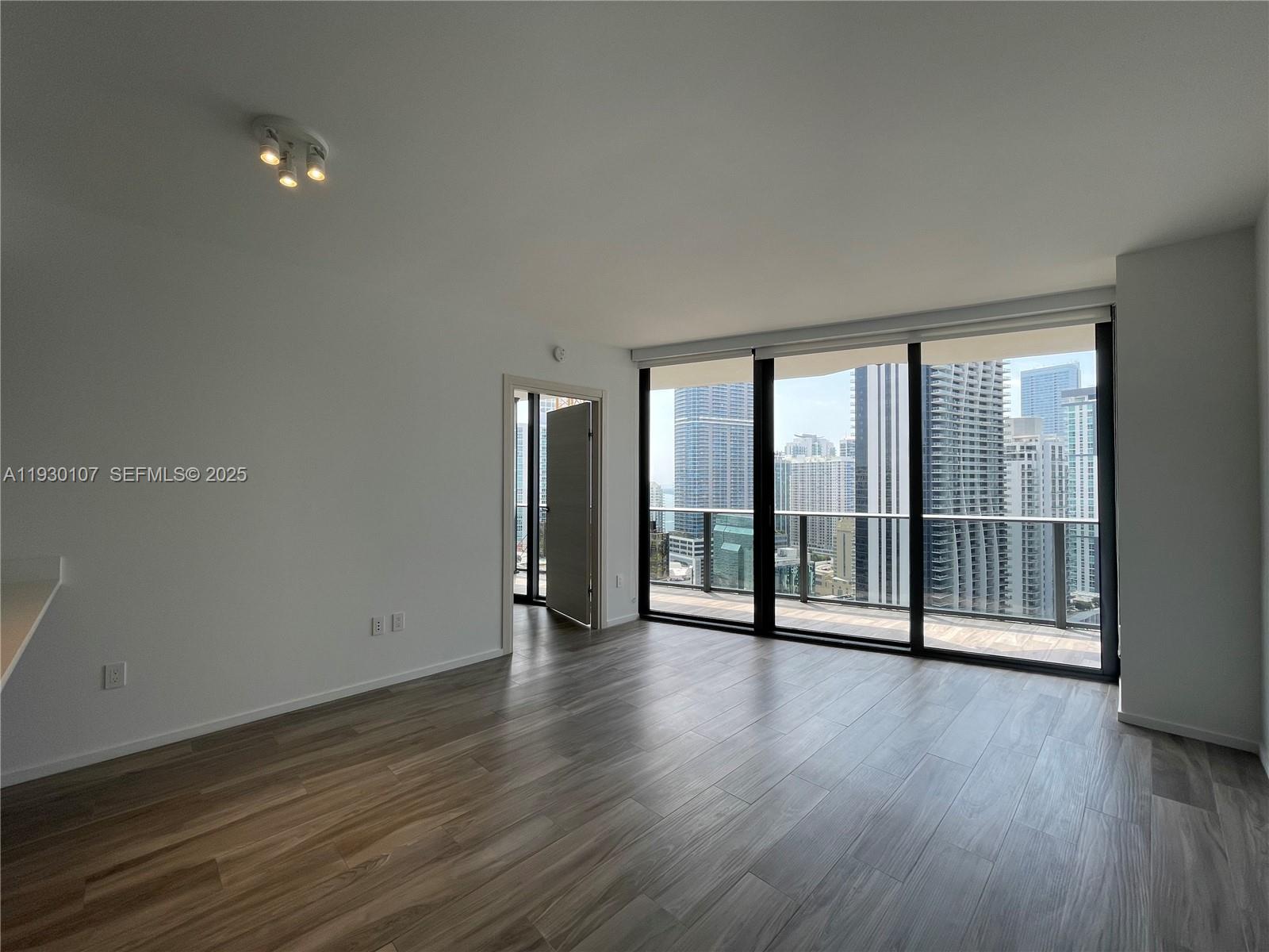 801 SMA RESIDENCES CONDO - Residential Lease