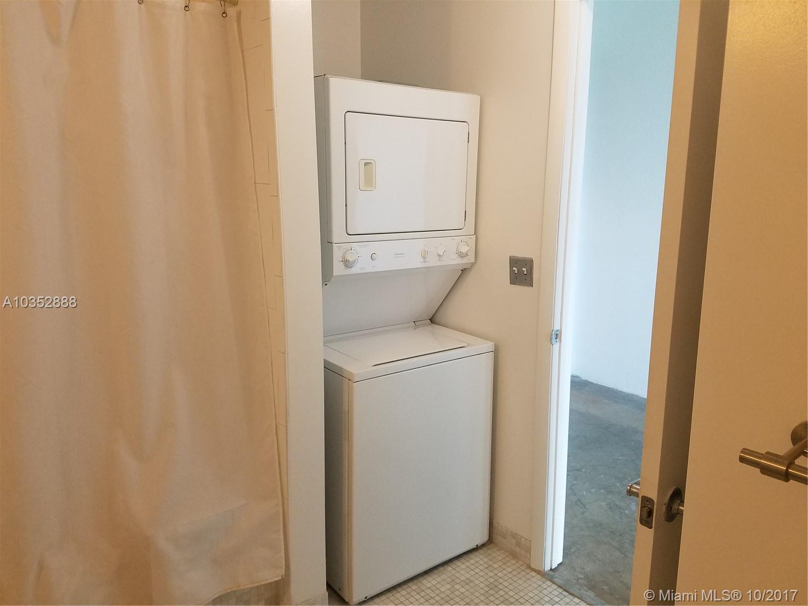 THE BANK CONDO - Residential