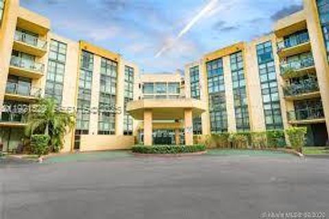 11800 SW 18th St 428-4 Miami FL 33175