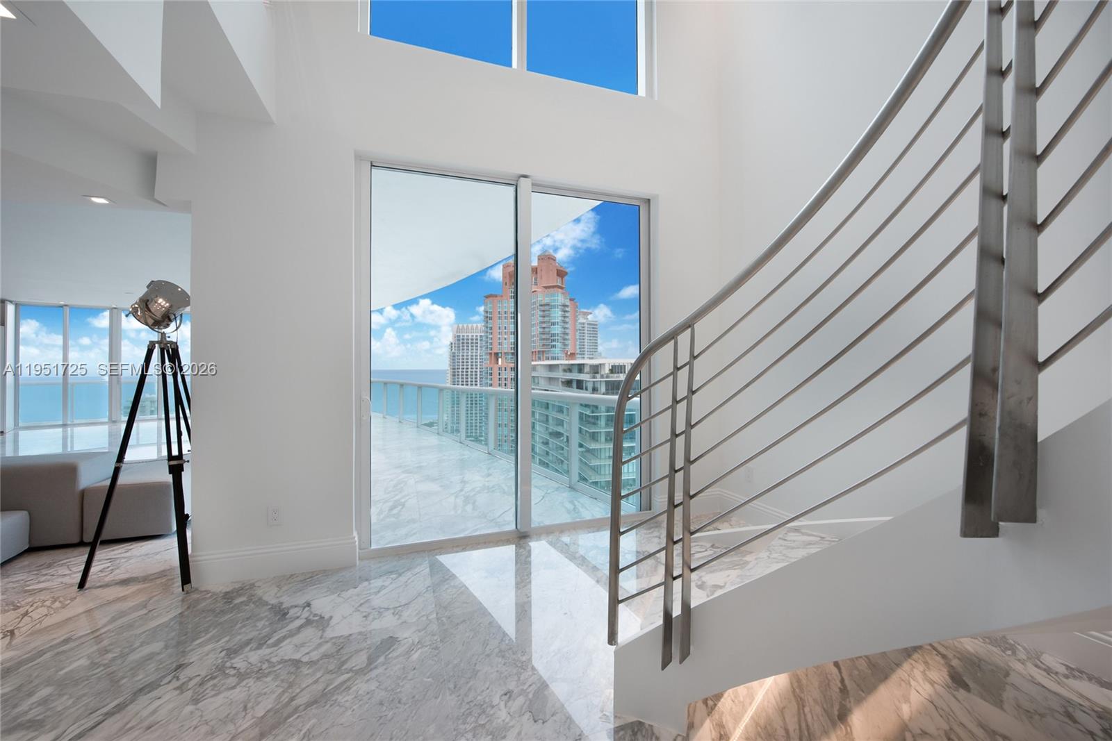 1000 S Pointe Dr PH-2804