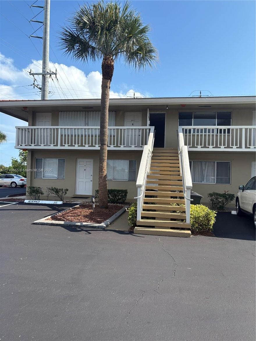 Great location! Second floor 1 bed/1bath walk up unit close to Publix, restaurants, intracoastal.  Freshly painted, new carpet with lots of storage. Screened balcony with roll down hurricane shutters. Well maintained community with 2 pools. Free laundry facilities. Cable included. NO PETS, NO SMOKING.