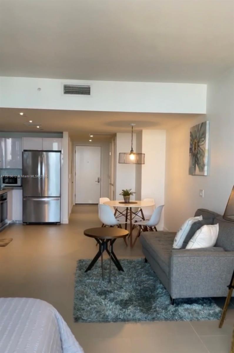 1600 NE 1st Ave 3302