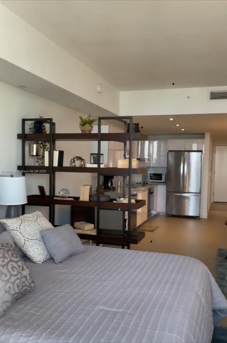 1600 NE 1st Ave 3302