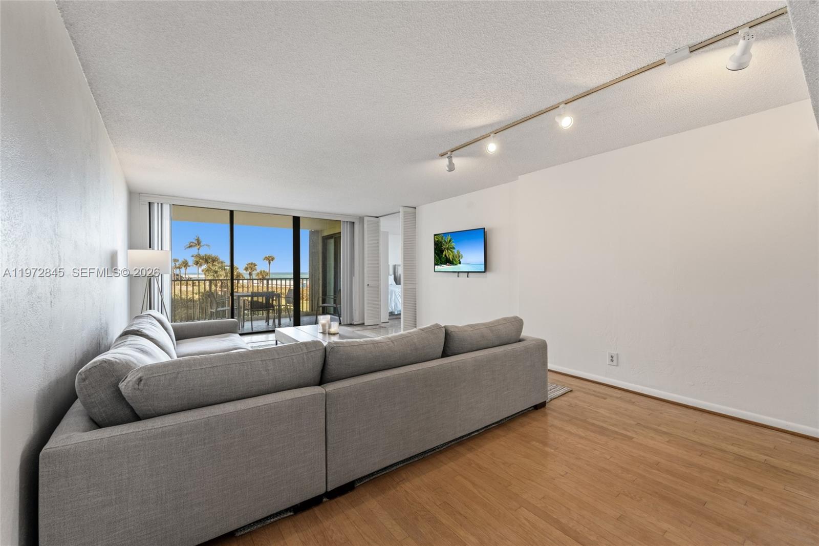 OCEAN TRAIL CONDO III - Residential