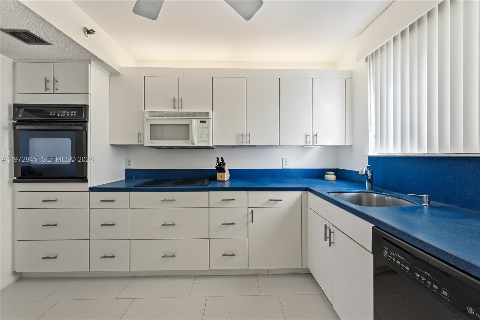 OCEAN TRAIL CONDO III - Residential