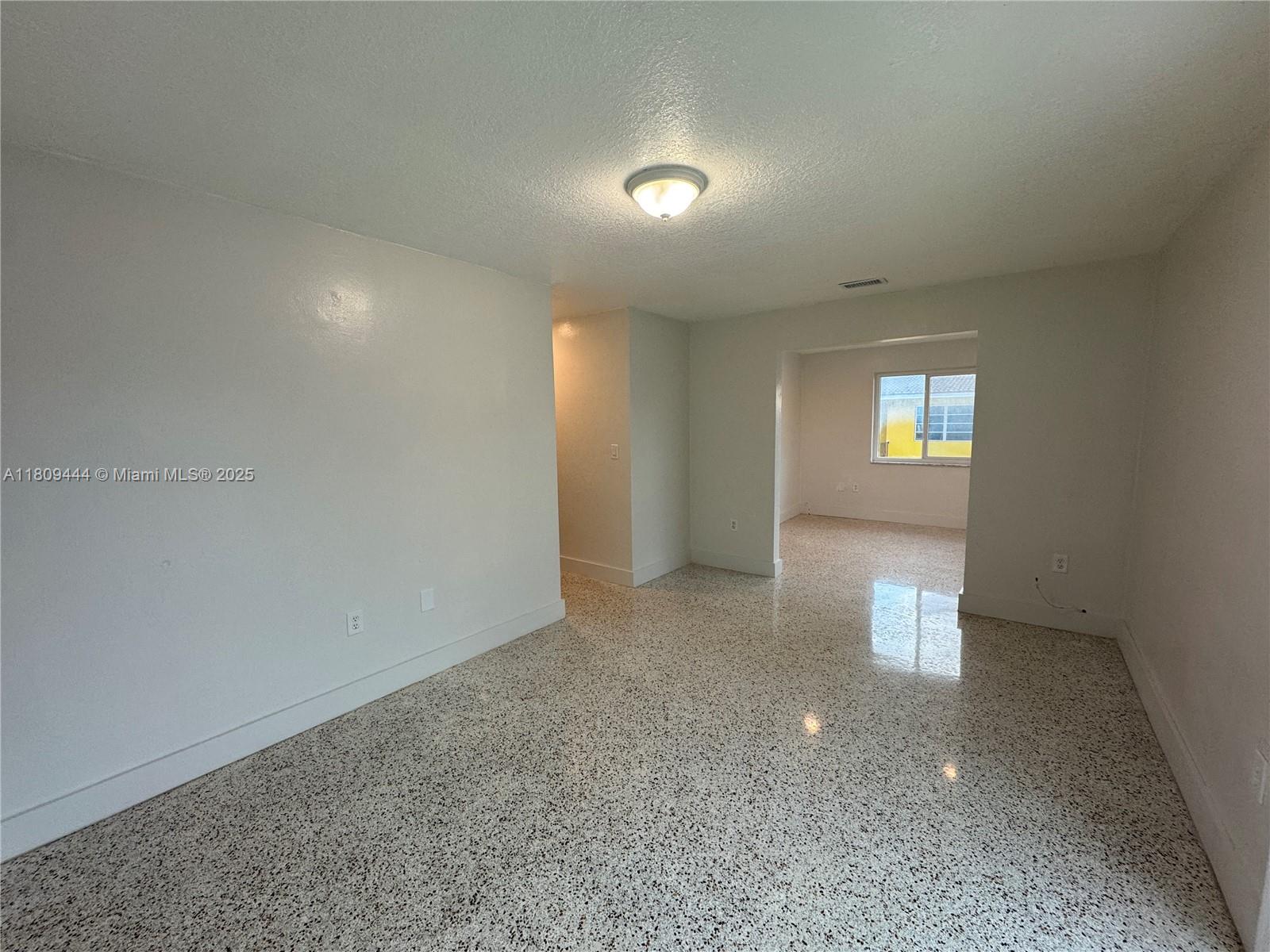 1760 SW 3rd St 1760
