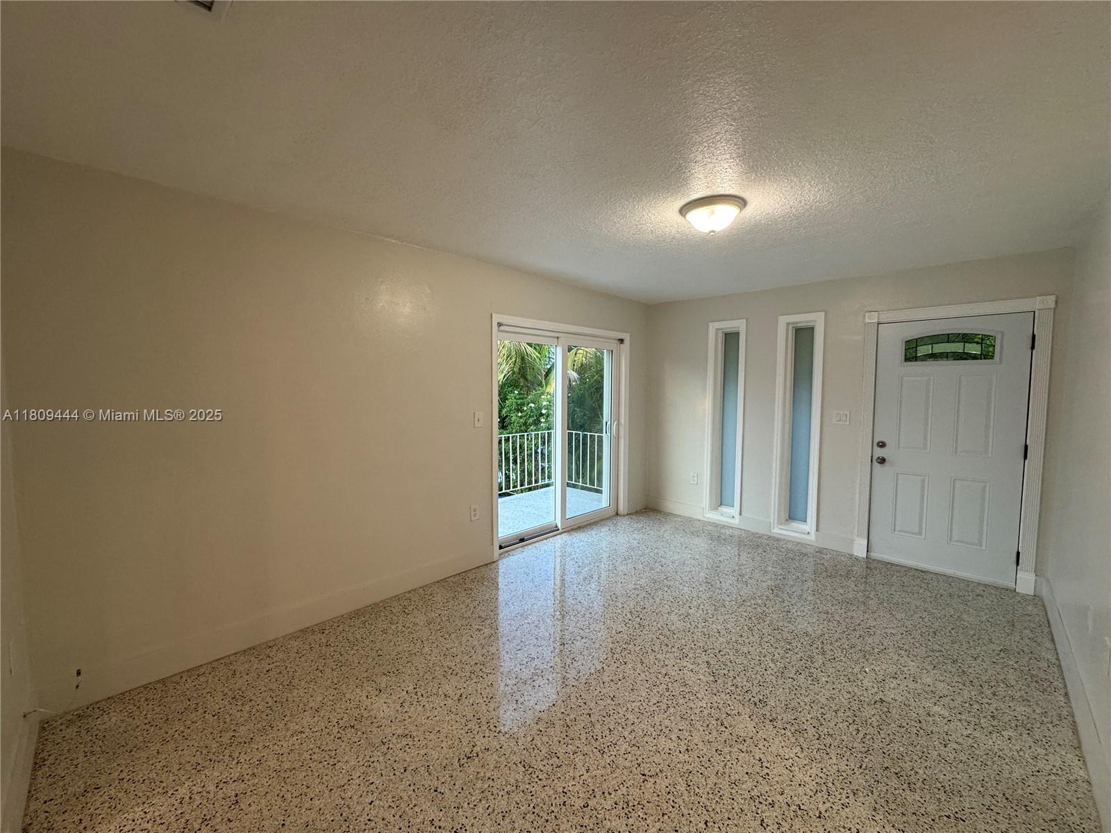 1760 SW 3rd St 1760